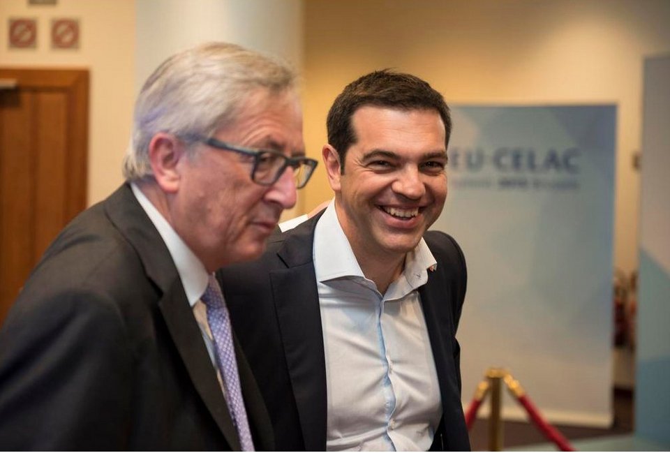 Παράταση αγωνίας: Τσίπρας, Μέρκελ, Ολάντ πετούν το μπαλάκι στους Θεσμούς | iefimerida.gr 3