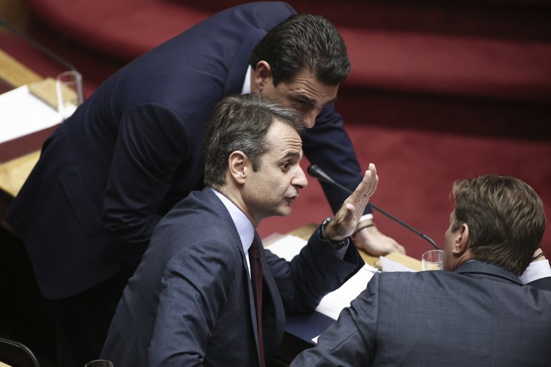 Πέρασε με 152 το πολυνομοσχέδιο με τα προαπαιτούμενα -Αγριοι καβγάδες και ευτράπελα | iefimerida.gr 4