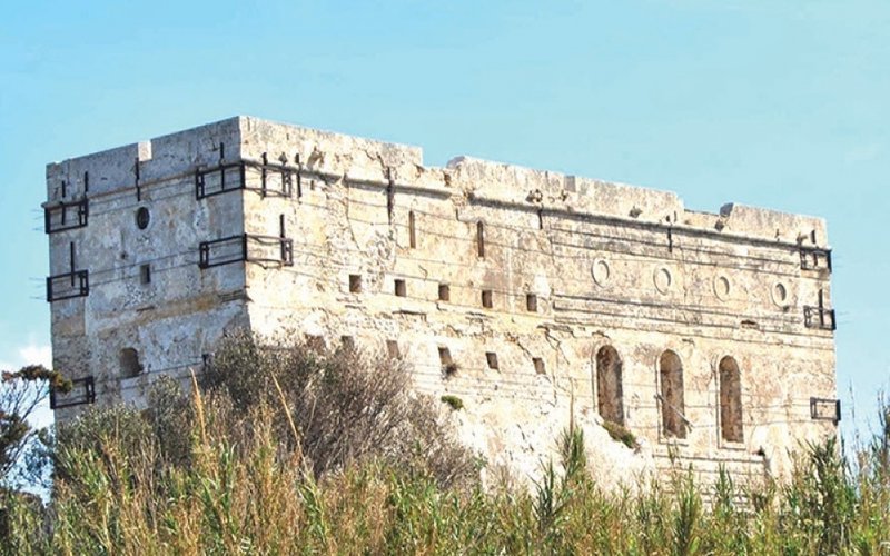 Ο πύργος πριν από την καταστροφή
