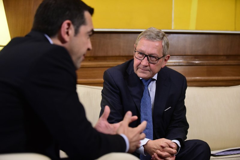 Τσίπρας σε Ρέγκλινγκ: Κοινός στόχος η ολοκλήρωση του προγράμματος στα μέσα του 2018 | iefimerida.gr 1