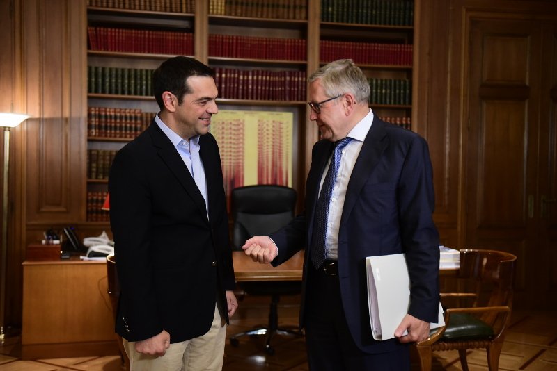 Τσίπρας σε Ρέγκλινγκ: Κοινός στόχος η ολοκλήρωση του προγράμματος στα μέσα του 2018 | iefimerida.gr 0
