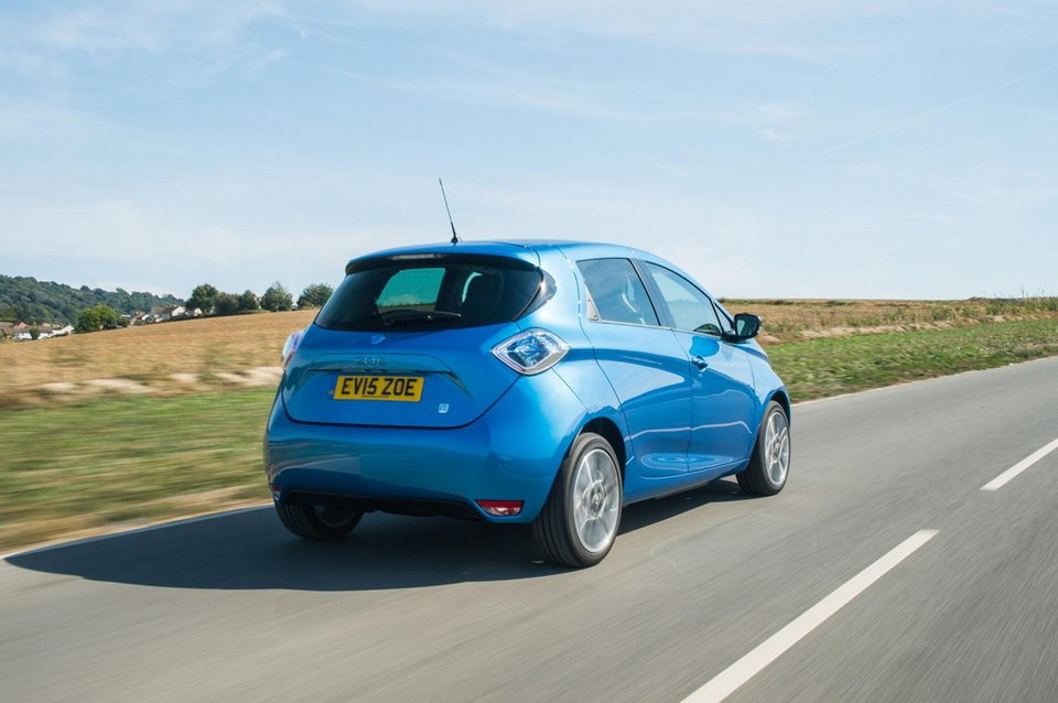 H Renault ανεβάζει την αυτονομία του ηλεκτρικού Zoe στα 320 χιλιόμετρα | iefimerida.gr 1
