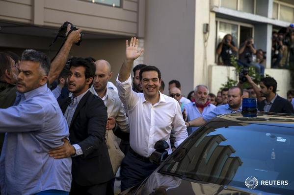 Αντίστροφη μέτρηση -Στις 19.00 η πρώτη εκτίμηση για το δημοψήφισμα | iefimerida.gr 0