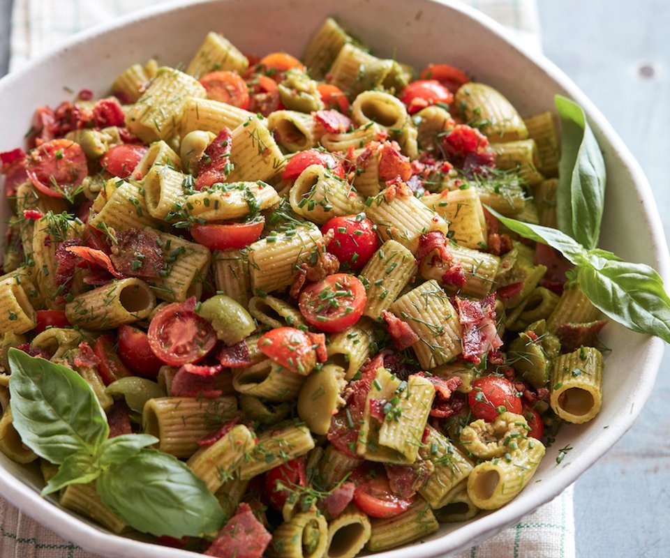 Μακαρόνια σαλάτα al pesto | iefimerida.gr 0