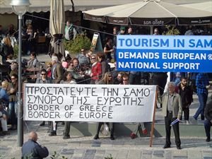 Στο πόδι η Σάμος για το μεταναστευτικό -Ηχηρό «όχι» στην κυβέρνηση | iefimerida.gr 1