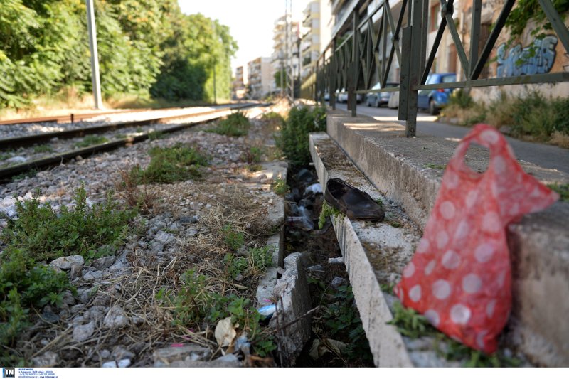 Τρένο παρέσυρε και σκότωσε νεαρή γυναίκα στην Αγίου Μελετίου | iefimerida.gr 2