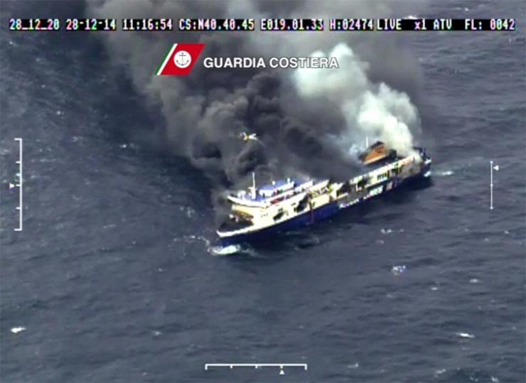 Norman Atlantic: Tο χρονικό του εφιάλτη | iefimerida.gr 2