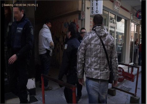 Το βίντεο που κατά την ΕΛ.ΑΣ. αποδεικνύει ότι οι τρεις ληστές τραυματίστηκαν στη σύλληψη | iefimerida.gr 0