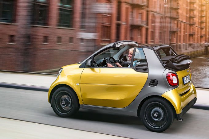 Η Smart έκανε το Fortwo cabrio | iefimerida.gr 0