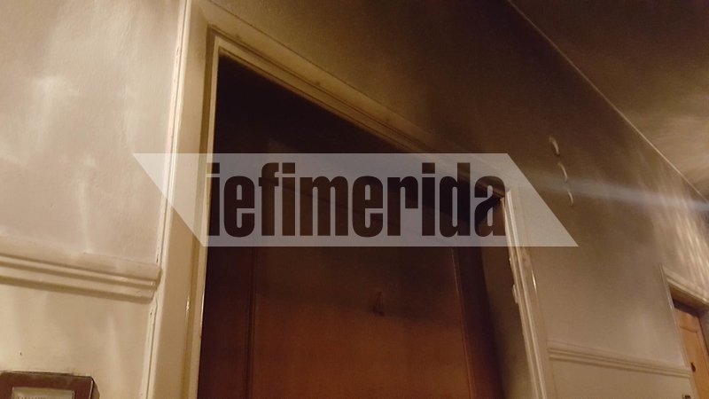 Δικογραφία σε βάρος της μητέρας του βρέφους που βρέθηκε μόνο του κατά τη διάρκεια πυρκαγιάς | iefimerida.gr 0