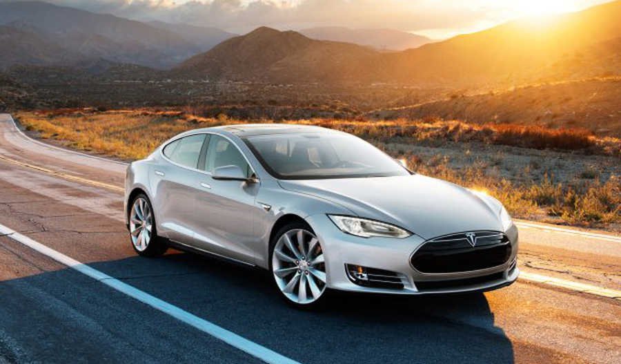 To Tesla Model S αποδεικνύεται εύφλεκτο | iefimerida.gr 0