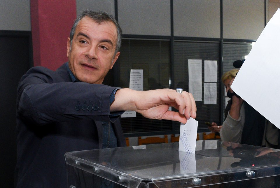 210.264 ψήφισαν για νέο πρόεδρο στην Κεντροαριστερά | iefimerida.gr 34