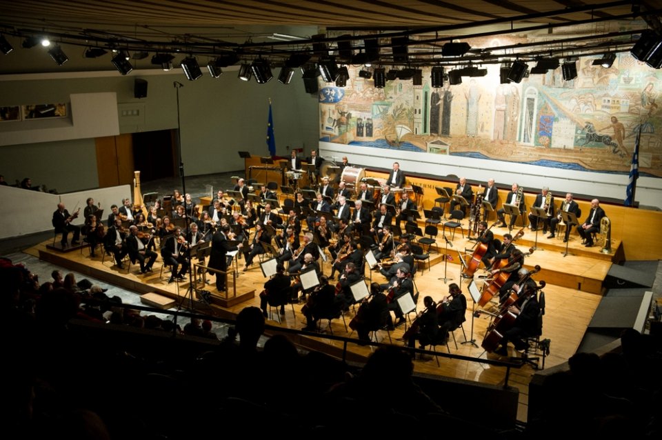 Η μεγαλειώδης χριστουγεννιάτικη συναυλία της Κρατικής Ορχήστρας Θεσσαλονίκης υπό τη μουσική διεύθυνση του Martin Lebel | iefimerida.gr 0
