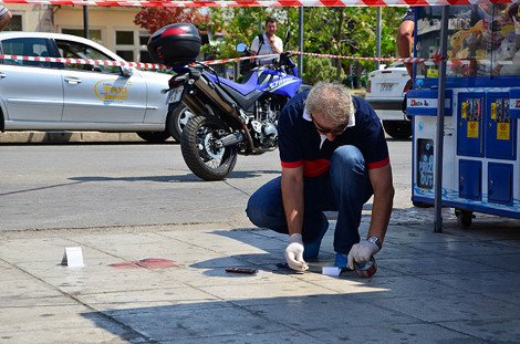 Μάχη για τη ζωή της δίνει η 17χρονη Ασπασία από το Αργος -Την πυροβόλησε ο πατέρας της δύο φορές στο κεφάλι | iefimerida.gr 2
