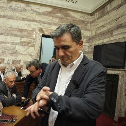 Ο ανασχηματισμός που ετοιμάζει ο Τσίπρας - Ποιοι μένουν ποιοι φεύγουν | iefimerida.gr 0