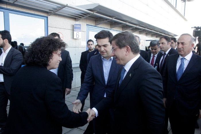 Τσίπρας σε Νταβούτογλου: Η συνεργασία των δυο χωρών δεν μπορεί να βασιστεί σε προκλήσεις και δημιουργία τετελεσμένων | iefimerida.gr 1