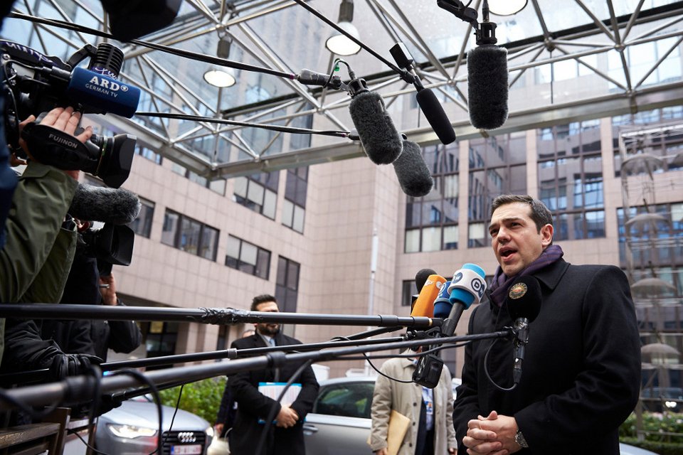 Η Ε.Ε ανοίγει την πόρτα στην Τουρκία για να φράξει τη ροή προσφύγων | iefimerida.gr 5