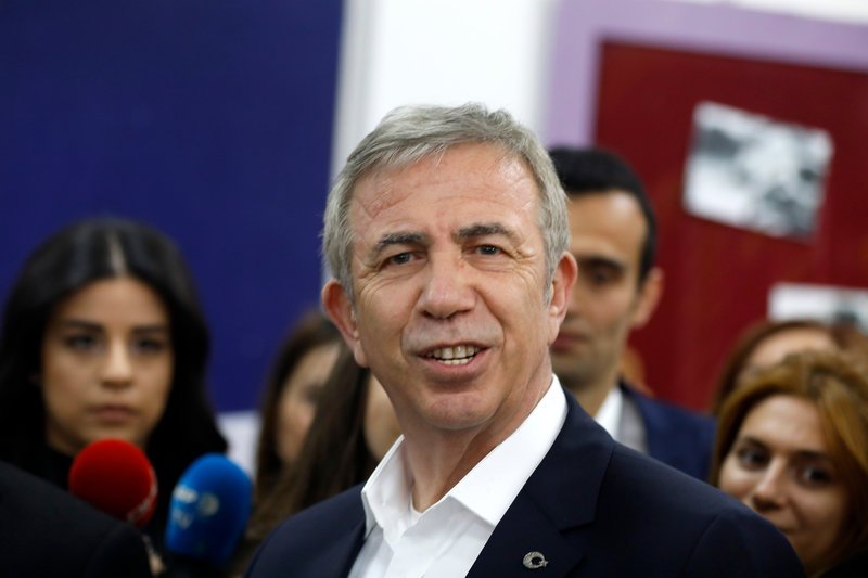 Ο υποψήφιος δήμαρχος Αγκυρας Μανσούρ Γιαβάς -Φωτογραφία: AP Photo/Burhan Ozbilici