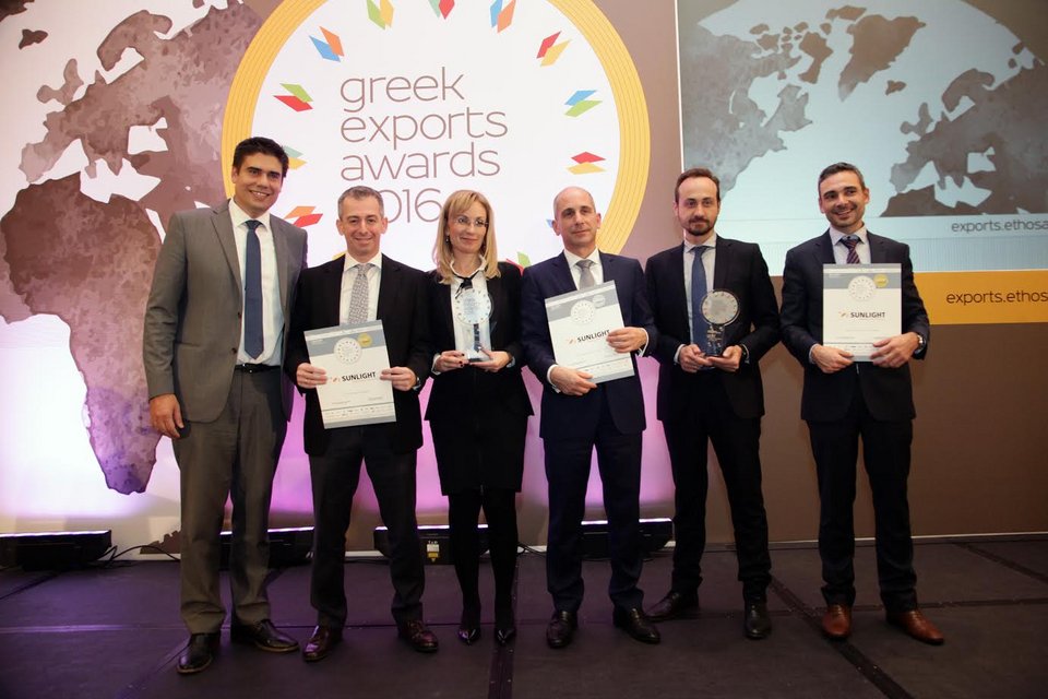 Τριπλή διάκριση της ΣΥΣΤΗΜΑΤΑ SUNLIGHT στα Greek Exports Awards | iefimerida.gr 1