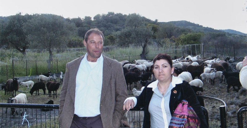 Η μητέρα που σκοτώθηκε στον σεισμό της Λέσβου -Την καταπλάκωσε τοίχος | iefimerida.gr 1