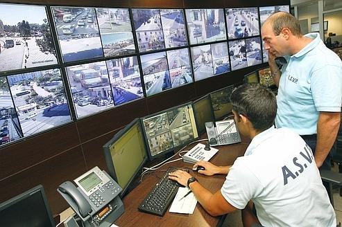 Νίκαια, μια πόλη-αστακός για το τίποτα –Κάμερες, τεχνολογίες, χιλιάδες αστυνομικοί | iefimerida.gr 4