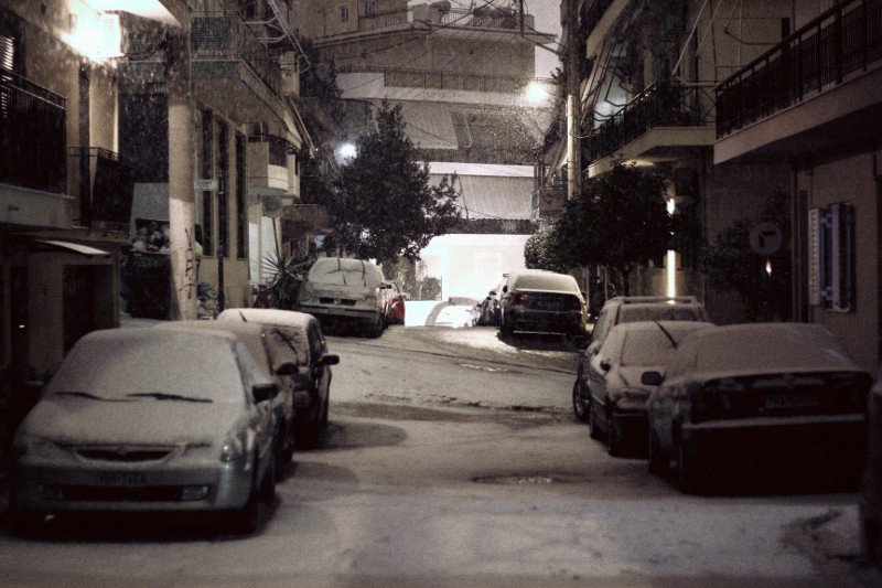 Στα λευκά όλη η Αθήνα -Κλειστά τα σχολεία στο λεκανοπέδιο | iefimerida.gr 4