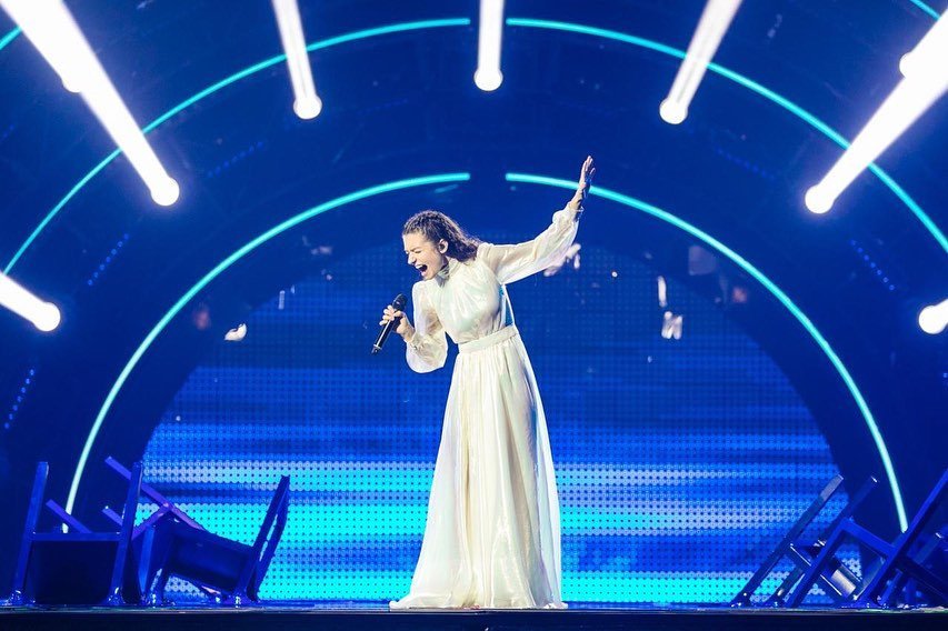 H Αμάντα Γεωργιάδη στη σκηνή της Eurovision 2022