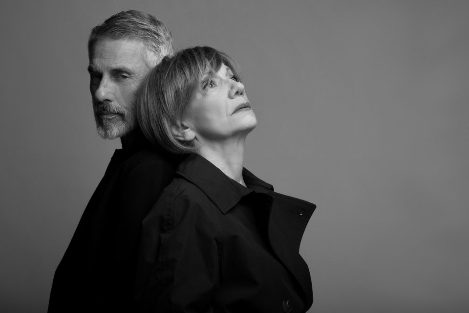 «Φθινοπωρινή Ιστορία» του Α. Αρμπούζωφ με πρωταγωνιστές την Πέμη Ζούνη και τον Σταύρο Ζαλμά, στο θέατρο ΑΡΓΩ