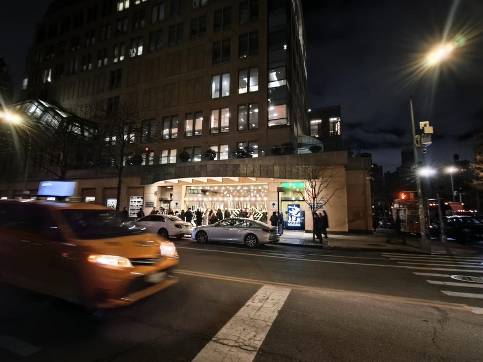 To Skirball το βράδυ της πρεμιέρας, στην παγωμένη Νέα Υόρκη / iefimerida Κατερίνα Ι. Ανέστη