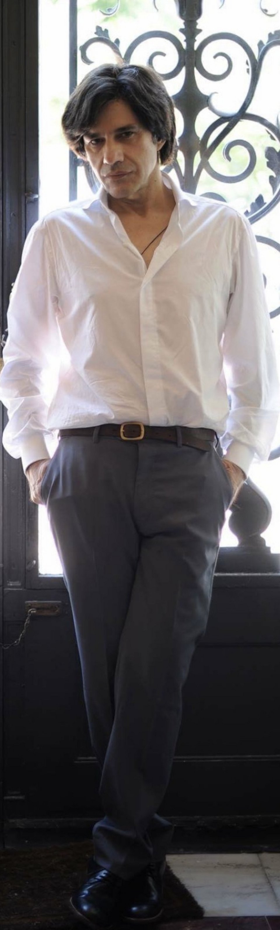 «Η Ασθένεια των Απαλών Πραγμάτων» είναι ένα βιβλίο για όσα δουλεύουν αθόρυβα μέσα μας αλλά καθορίζουν τα πάντα»