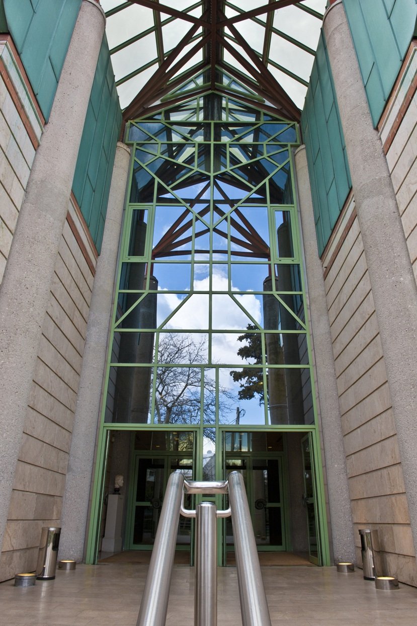 Γιάννης Σκουλάς