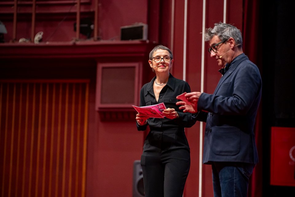 Η γενική διευθύντρια του Φεστιβάλ Ελίζ Ζαλαντό και ο καλλιτεχνικός διευθυντής Ορέστης Ανδρεαδάκης /Φωτογραφία:Παροχή/ ΦΝΘ 