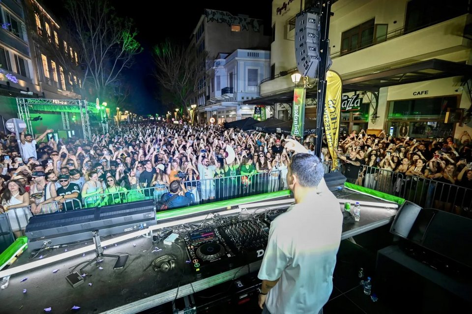 Στα decks ανεβαίνουν κορυφαίοι Έλληνες DJs