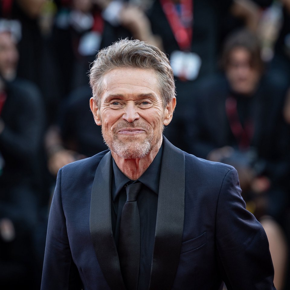 «O Εχθρός του Λαού», από το Theater of War Productions. Με τους Willem Dafoe, Jason Isaacs, Brían F. O’Byrne & ένα διεθνές καστ καταξιωμένων ηθοποιών