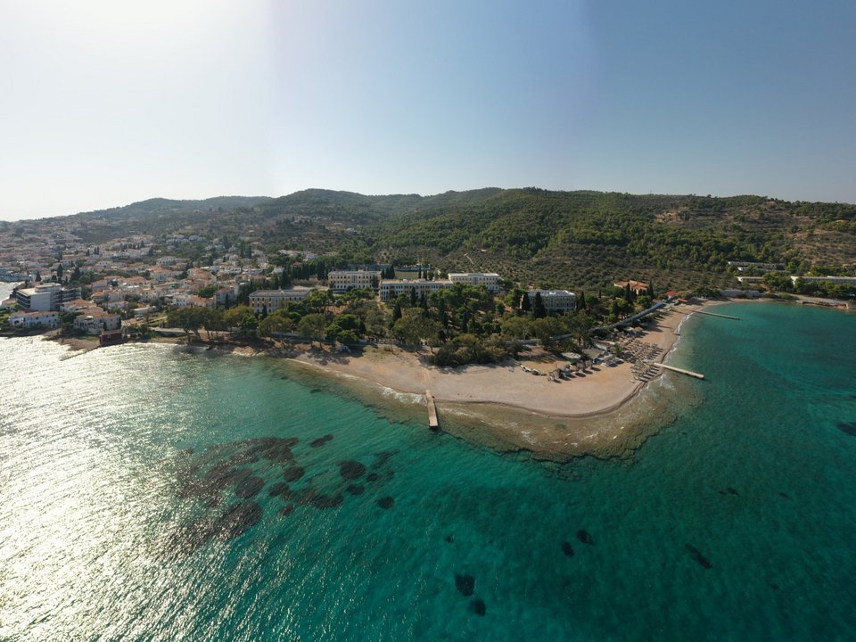 Ένα αιώνα ζωής κλείνει η Αναργύρειος και Κοργαλένειος Σχολής Σπετσών
