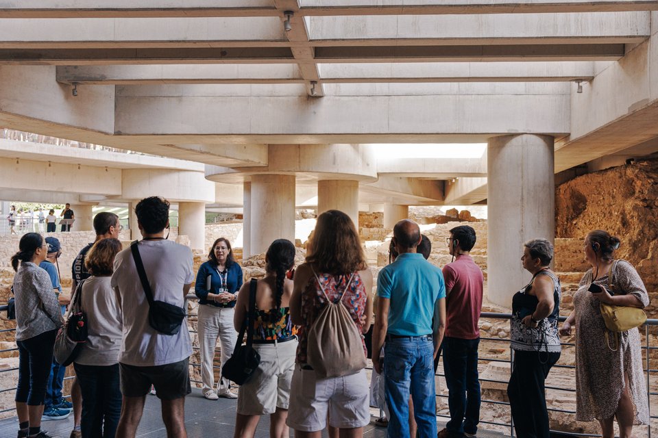 Στιγμιότυπο από την παρουσίαση «Ιστορίες καθημερινότητας σε μία γειτονιά της αρχαίας Αθήνας» © Μουσείο Ακρόπολης / Φωτογραφία: Νίκος Κατσαρός