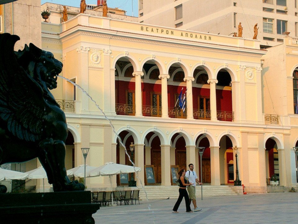 Αποκαθίσταται το ιστορικό θέατρο «Απόλλων» 155 χρόνια μετά την κατασκευή του