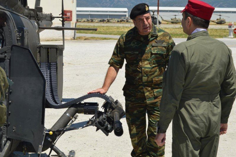Ο αρχηγός του Γενικού Επιτελείου Στρατού, Αντιστράτηγος Χαράλαμπος Λαλούσης, πραγματοποίησε διήμερη επίσκεψη(3 και 4 Ιουνίου) στην Περιοχή Ευθύνης της 1ης ΣΤΡΑΤΙΑΣ
