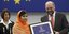 Η Μαλάλα κινδυνεύει ακόμη -Νέες απειλές για τη ζωή της 17χρονης που πήρε το Νόμπ