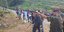 Οπλοφόροι πυροβολούν το ομοίωμα του Ιούδα στο χωριό Ασίνη του δήμου Ναυπλιέων 