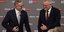 Ο Πρωθυπουργός της Αυστραλίας, Σκότ Μόρρισον, και ο αρχηγός του Εργατικού Κόμματος, Άντονι Αλμπανέζε κατά τη διάρκεια ντιμπέιτ τον Απρίλιο του 2022