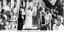 Ιστορική φωτογραφία με νοσηλευτές στα Καλάβρυτα, έπειτα από τη σφαγή