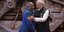 O πρωθυπουργός της Ινδίας Ναρέντρα Μόντι με τον πρόεδρο της Αφρικανικής Ένωσης στη σύνοδο της G20 στο Νέο Δελχί