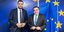 Ο κυβερνητικός εκπρόσωπος Παύλος Μαρινάκης με τον αντιπρόεδρο της Κομισιόν Μαργαρίτη Σχοινά στις Βρυξέλλες