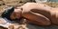 Η Χριστίνα Μπόμπα πόζαρε χωρίς μαγιό στην παραλία