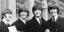Ο Τζορτζ Χάρισον (τελευταίος δεξιά) με τα υπόλοιπα μέλη των θρυλικών Beatles (Φωτογραφία αρχείου: ΑΡ) 