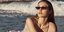 H Gigi Hadid ποζάρει στον φακό/Φωτογραφία Vogue Eyewear