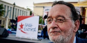 Ο Παναγιώτης Λαφαζάνης τα βάζει με τον Γιάνη Βαρουφάκη