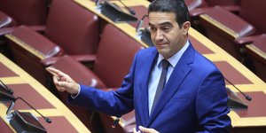 Ο βουλευτής του ΠΑΣΟΚ Μιχάλης Κατρίνης στη Βουλή