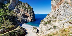 Παραλία Βύθουρη στην Εύβοια